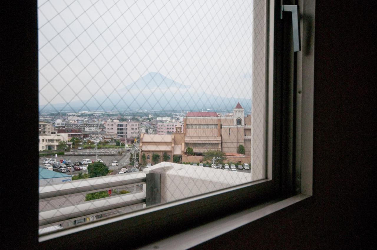 Super Hotel Fuji Inter Экстерьер фото